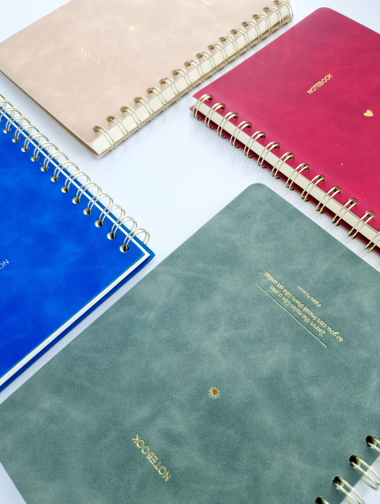 Victoria's Journal Çizgili Defter